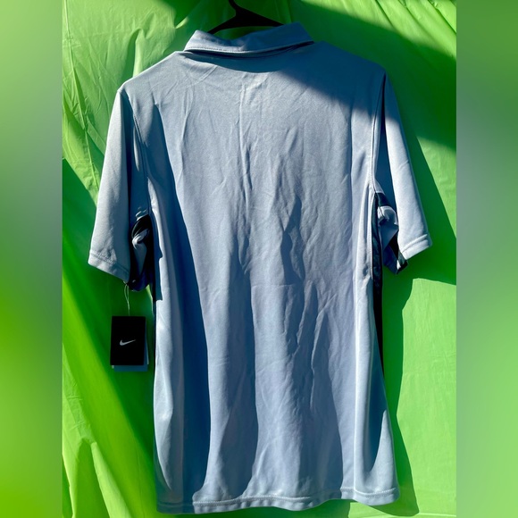 NWT Nike polo Size Small - Picture 3 of 4